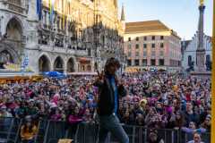 fasching-muenchen-2023-mickie-krause-stachus-marienplatz-43