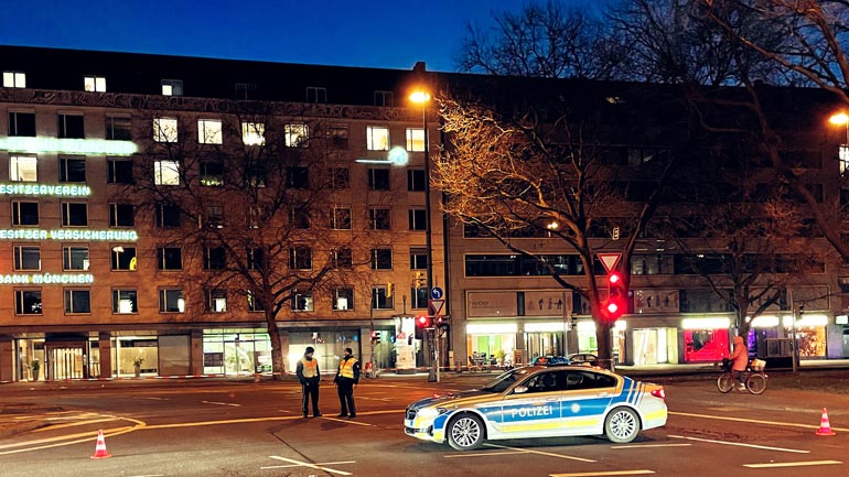 Nach tödlichem Verkehrsunfall am Stachus: Polizei sucht Zeugen