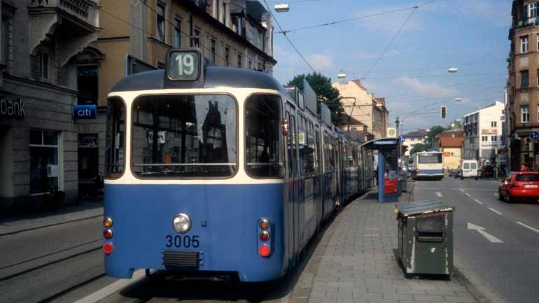 Wochenende: Bus statt Tram