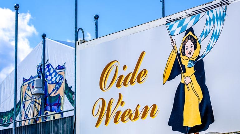 Entspannt auf die Oide Wiesn: Ab jetzt gibt es abends kostenlosen Eintritt