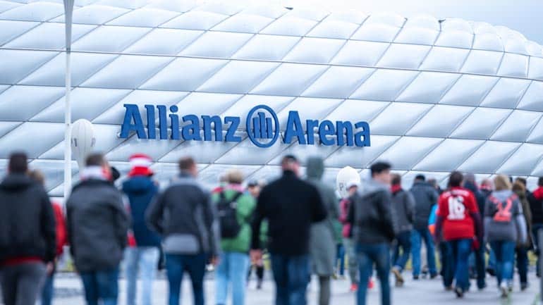 Söder will Rückkehr von Fans im Stadion – notfalls auch im Alleingang