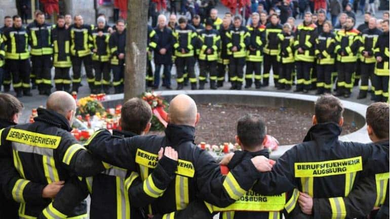 Feuerwehrmann in Augsburg erschlagen: 17-Jähriger erhält Gefängnisstrafe