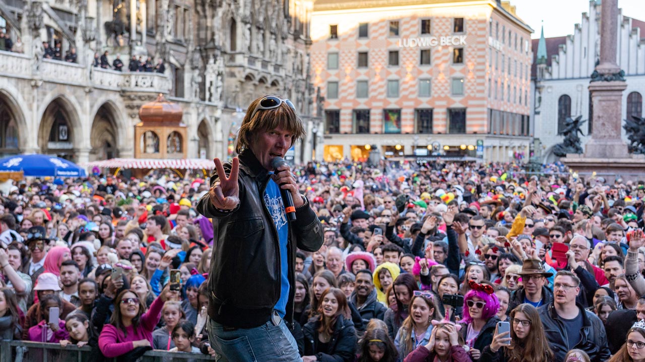 Fasching 2023 München mit Mickie Krause