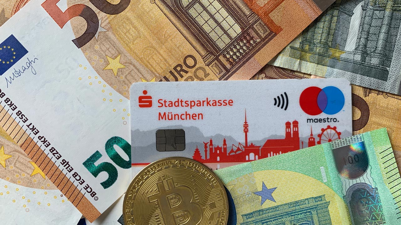 Sparkasse München rudert nach Protesten bei Preiserhöhungen zurück