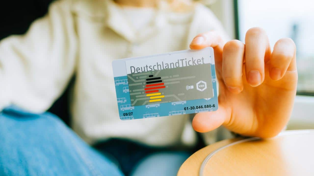 Wissing für grenzüberschreitendes 49-Euro-Ticket mit Frankreich