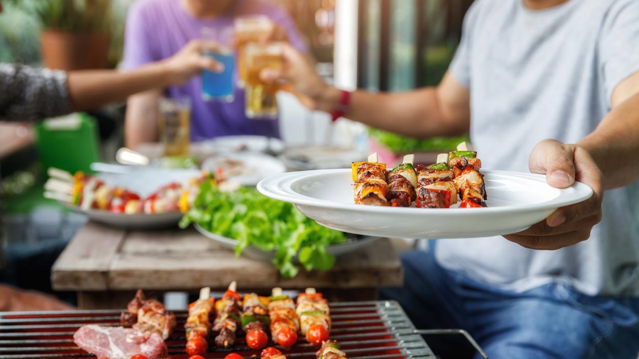 Warum du dein Grillfleisch erst nach dem grillen würzen solltest